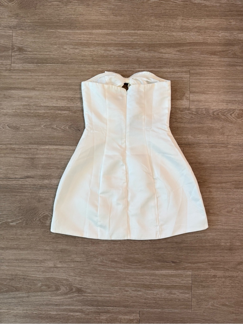NWT Peppermayo Girl Crush Bow Mini Dress in White, Size 4 - Picture 2 of 10